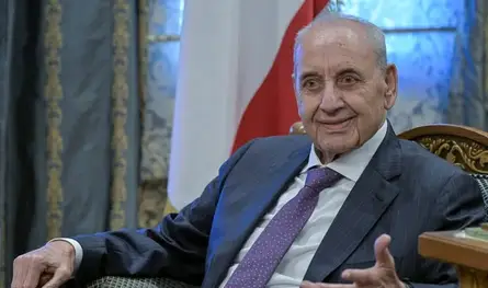 عن علاقته بـ"حزب الله" وملف شحنة المتفجرات.. ماذا قال برّي؟