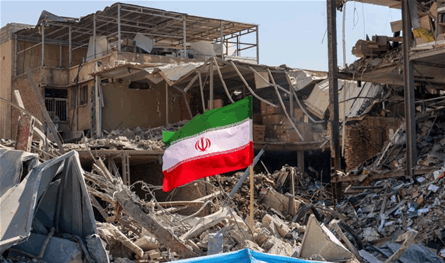 الحرب على إيران بين التصعيد والتأجيل... وحسابات واشنطن وتل أبيب
