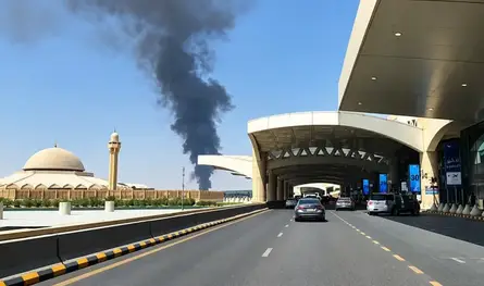 العدد ارتفع.. قتيلان و8 مصابين بالاعتداء على مطار الملك فهد في الدمام