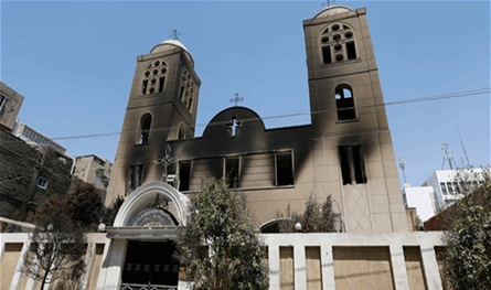 الأمن المصري يكشف ملابسات إشعال شخص النيران داخل كنيسة في الجيزة