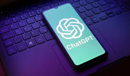 منافس جديد لـ"ChatGPT".. ماذا نعرف عنه؟