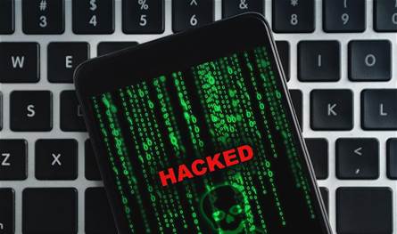 5 خطوات لحماية هاتفك من الاختراق وسرقة البيانات.. انتبه لهذه الأخطاء!