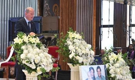 "حشد الأحرار" يفاجئ مرجعاً كنسياً