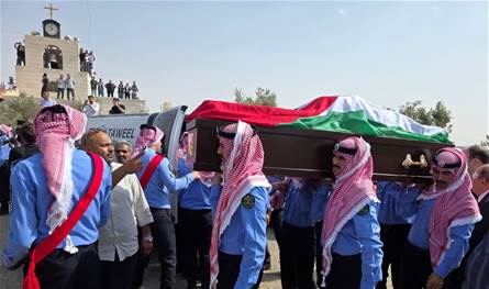 بالفيديو... توافد حشد كبير من الأردنيين لتشييع ضحايا كنيسة حمود