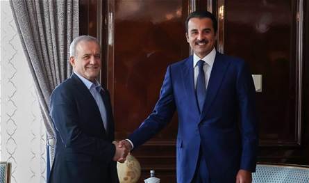 الرئيس الإيراني وأمير قطر يؤكدان على تعزيز العلاقات بين طهران والدوحة