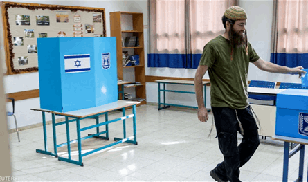 على وقع انتظار نتائج الانتخابات.. 4 سيناريوهات لتشكيل الحكومة الإسرائيلية