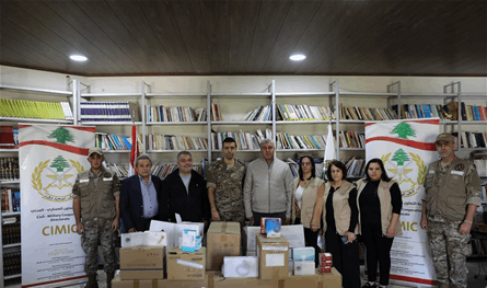 الجيش: تسلّم مستلزمات طبية إلى المركز الصحي العسكري المدني في رأس بعلبك 