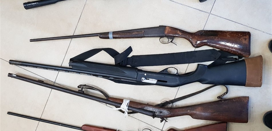 Documents 101760